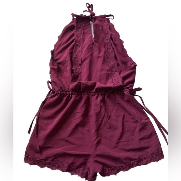 Kendall & Kylie - Maroon Lace Side Tie Romper - Picture 3 of 7